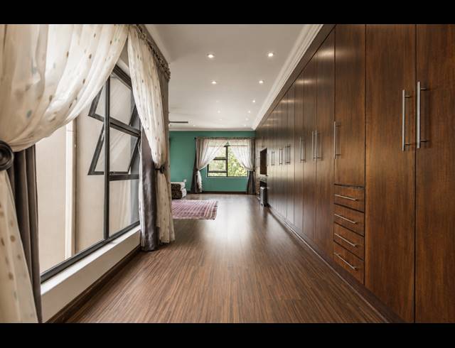 4 BEDROOM HOUSE FOR SALE IN THREE RIVERS EAST